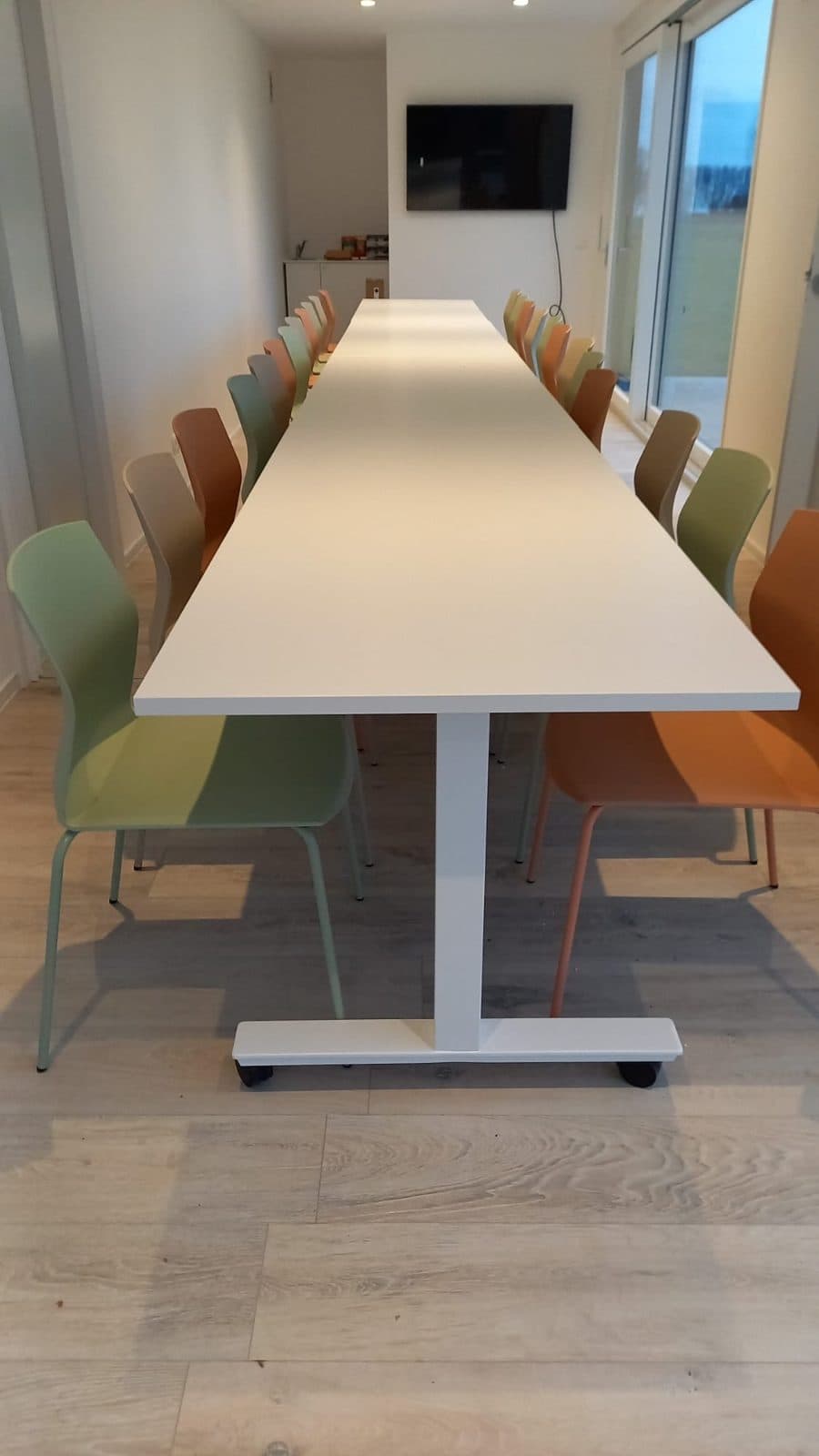 Foto van vergader, ontmoetingsruimte, workshops... in groene omgeving